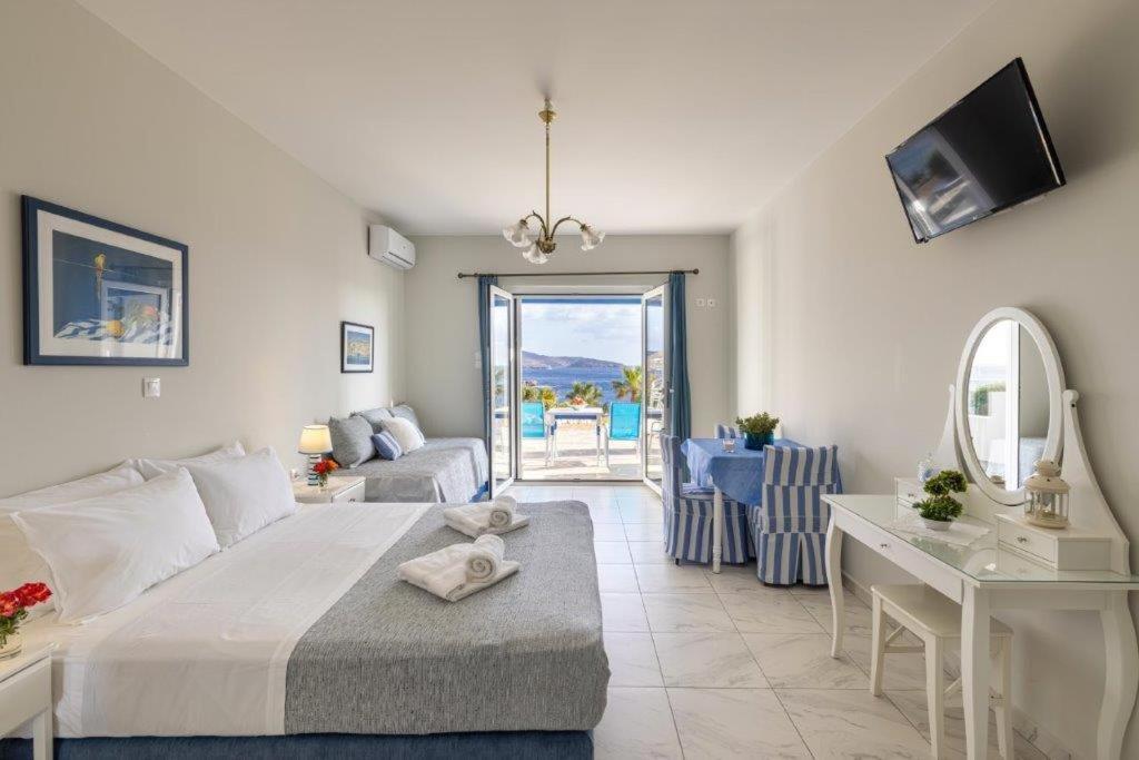 Sea View Studios Finikas  Bagian luar foto